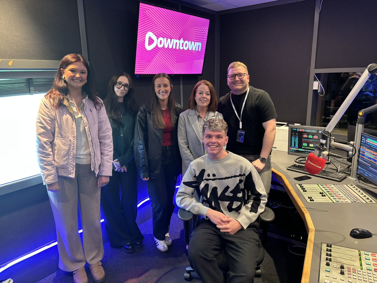 MorrowComms's tweet image. We had a great time at the @CIPR_NI ‘Meet the Media’ event at @BauerMediaNI, home to Northern Ireland’s number one radio station, @CoolFM📻

A big thank you to the entire Bauer team, especially presenters @RadioDecky and Paul Kennedy, for their warm welcome into their studios🎙️
