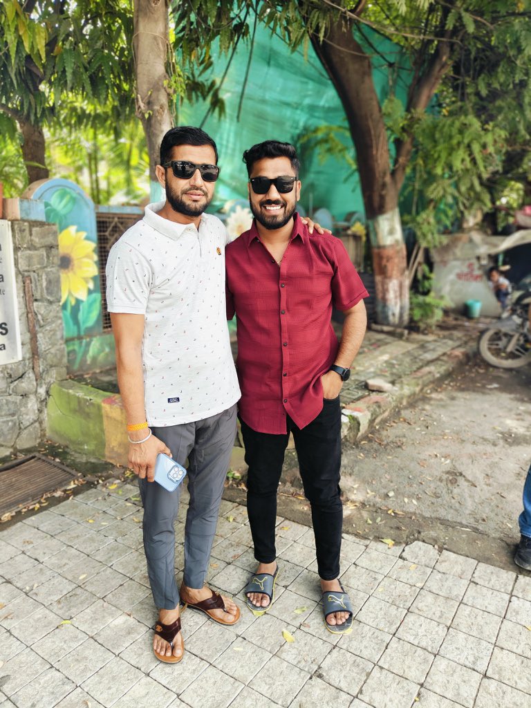 ShaitanPoonia's tweet photo. @इंदौर-मध्यप्रदेश
#enjoywithfriends https://t.co/Zu60fz5QlC