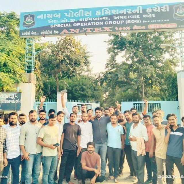 CSSRAJASTHAN's tweet photo. LDC 2018 में OBC/GEN के 603 पदो को जुड़वाने से लेकर कम्प्यूटर अनुदेशक शिथिलता आन्दोलन और BCI 528 की नियुक्ति में सबसे अहम योगदान निभाने वाले हमारे साथी  @mahijhunjhunu को जन्मदिवस की बहुत-बहुत शुभकामनाए 🎂🎂👑👑
@bharatbeniwal_ 
@TheDeepeshJJN 
@HANUMANKISAN 
@manojmeena https://t.co/V7mYP2Usqc