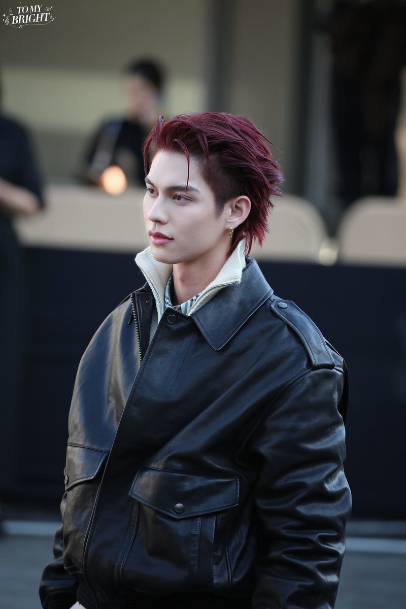 TOMYBRIGHT1227's tweet image. /240916/📷📷

❤️❤️❤️

Bright In LFW SS2025 
#BurberryxBright
#Burberry @Burberry 
#bbrightvc @bbrightvc
#BurberrySummer2025xBRIGHT