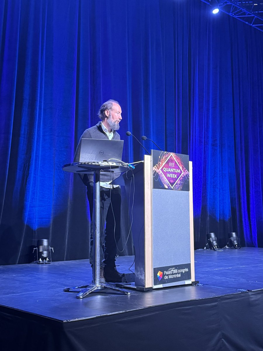 Tom Lubowe tweet media