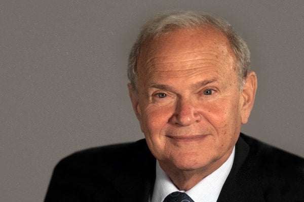 DrJacobsRad's tweet image. Dr. Arnold Aberman, Past Dean of the University of Toronto Temerty Faculty of Medicine, has returned his honorary Doctor of Laws degree because of the rampant antisemitism at @UofT.

This is the first time an honorary degree has ever been returned to the University of Toronto.