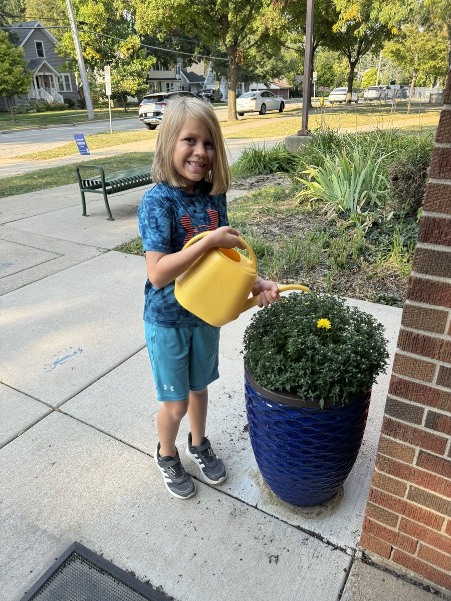 Brooke Thurston tweet media