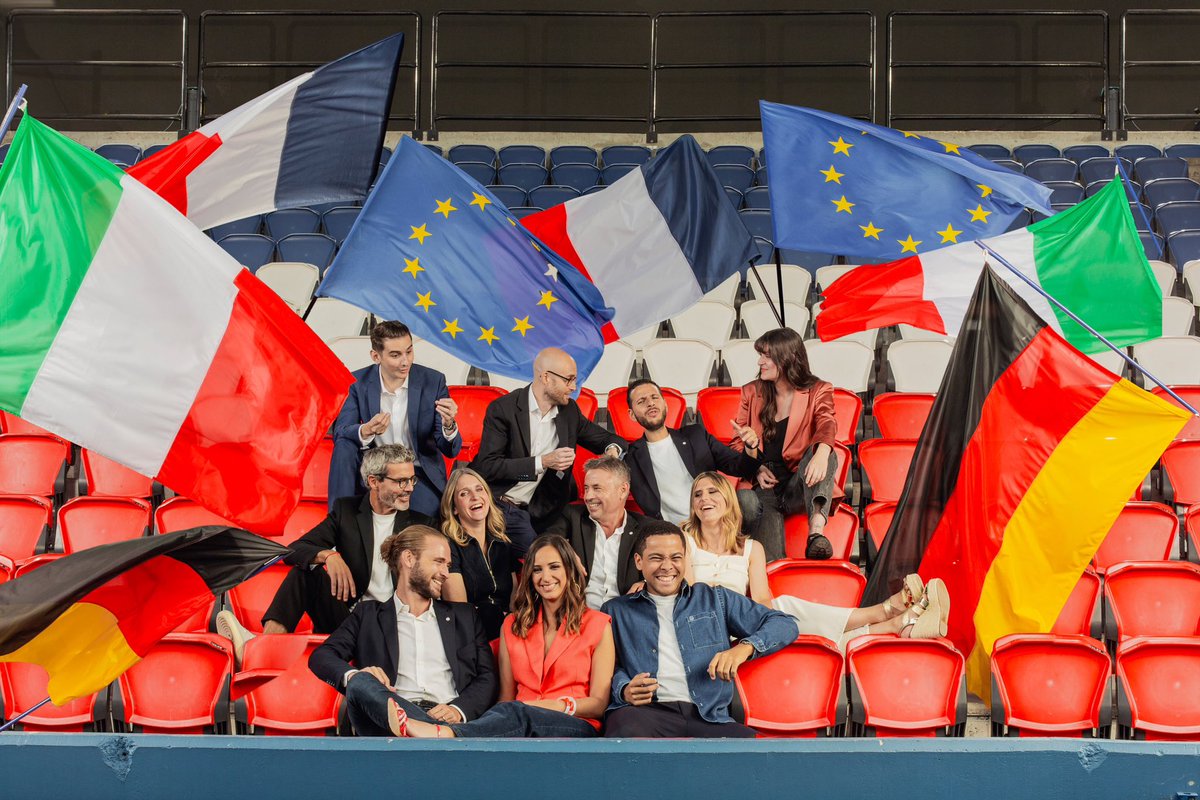 Alexandre Araujo (@alx_araujo) on Twitter photo L’intégralité des Coupes d’Europe en exclusivité et en intégralité dès demain sur <a href="/CanalplusFoot/">CANAL+ Foot</a> ⚽️
On commencera avec 🇩🇪 Bayern / Zagreb 🇭🇷 à 21h !
Plus de matchs, plus de chocs, plus de buts #UCL 🎙️ L’intégralité des Coupes d’Europe en exclusivité et en intégralité dès demain sur <a href="/CanalplusFoot/">CANAL+ Foot</a> ⚽️
On commencera avec 🇩🇪 Bayern / Zagreb 🇭🇷 à 21h !
Plus de matchs, plus de chocs, plus de buts #UCL 🎙️