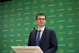 Vital54falcon's tweet photo. Запам'ятайте цих ГНИД(поц та дерьмак понад конкуренцією!)-"Попри закон банки продовжують нараховувати проценти та штрафи воїнам ЗСУ,які зникли безвісти або потрапили у полон". Більше нема слів,одні матюки!!! https://t.co/Zd82Ma5Nfm