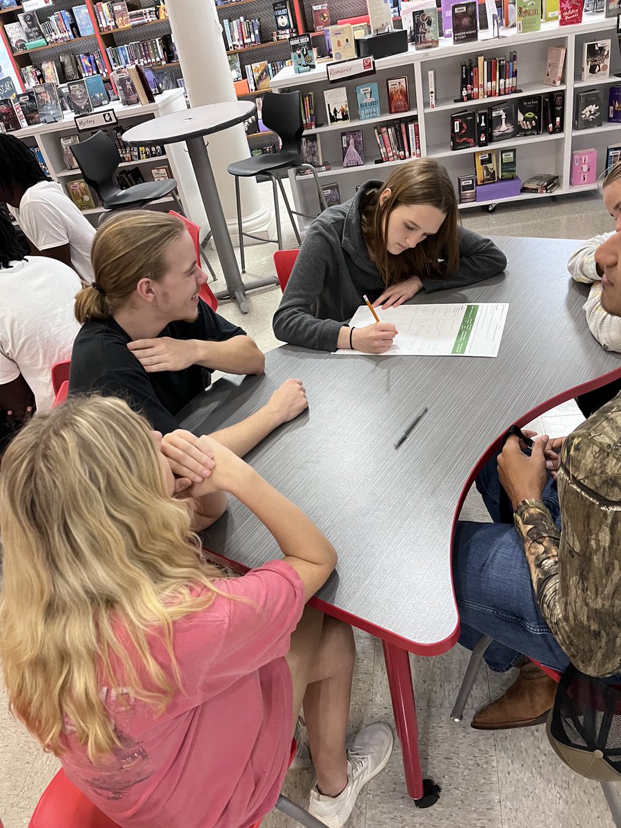 Social Circle Middle/High School Media Center tweet media