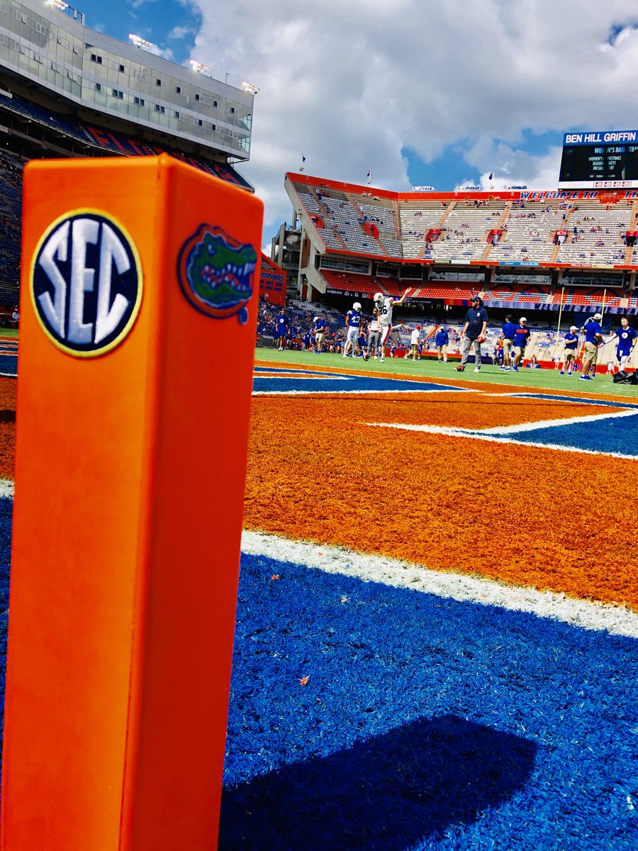 Gridiron_Gospel's tweet photo. New episode: @JBradEdwards &amp; @GeorgeSchroeder review Week 3:

🏈UGA survives
🏈LSU rallies
🏈Sunshine State problems:
(Has FSU's outrage fueled failure?)
(Lifeless again in the Swamp)
🏈Big Week 4 games
🏈Picking @CFBPlayoff 
✝️George on God's goodness
More!
At pod platforms https://t.co/7LWtLLyOk6