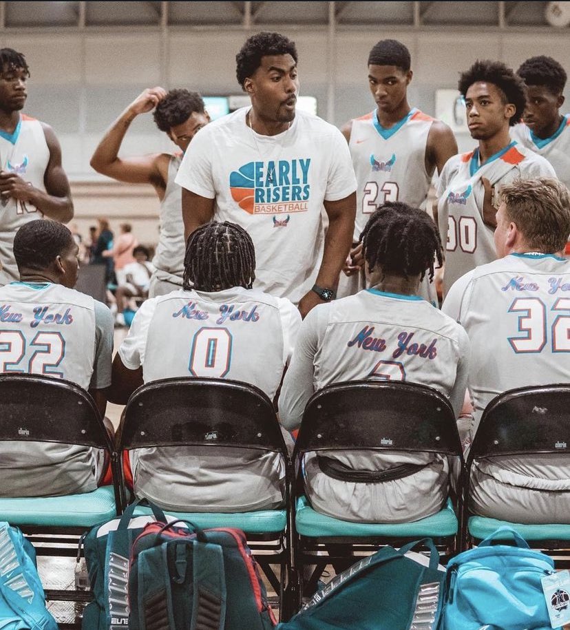 Scott Sterling is robbing kids from ny,nj and other area’s through twitter if he dm you kids turn away.

This is wrong on so many levels some things are funny but preying on student athletes dreams and money at these times you are scumbag.  How does he sleep at night?