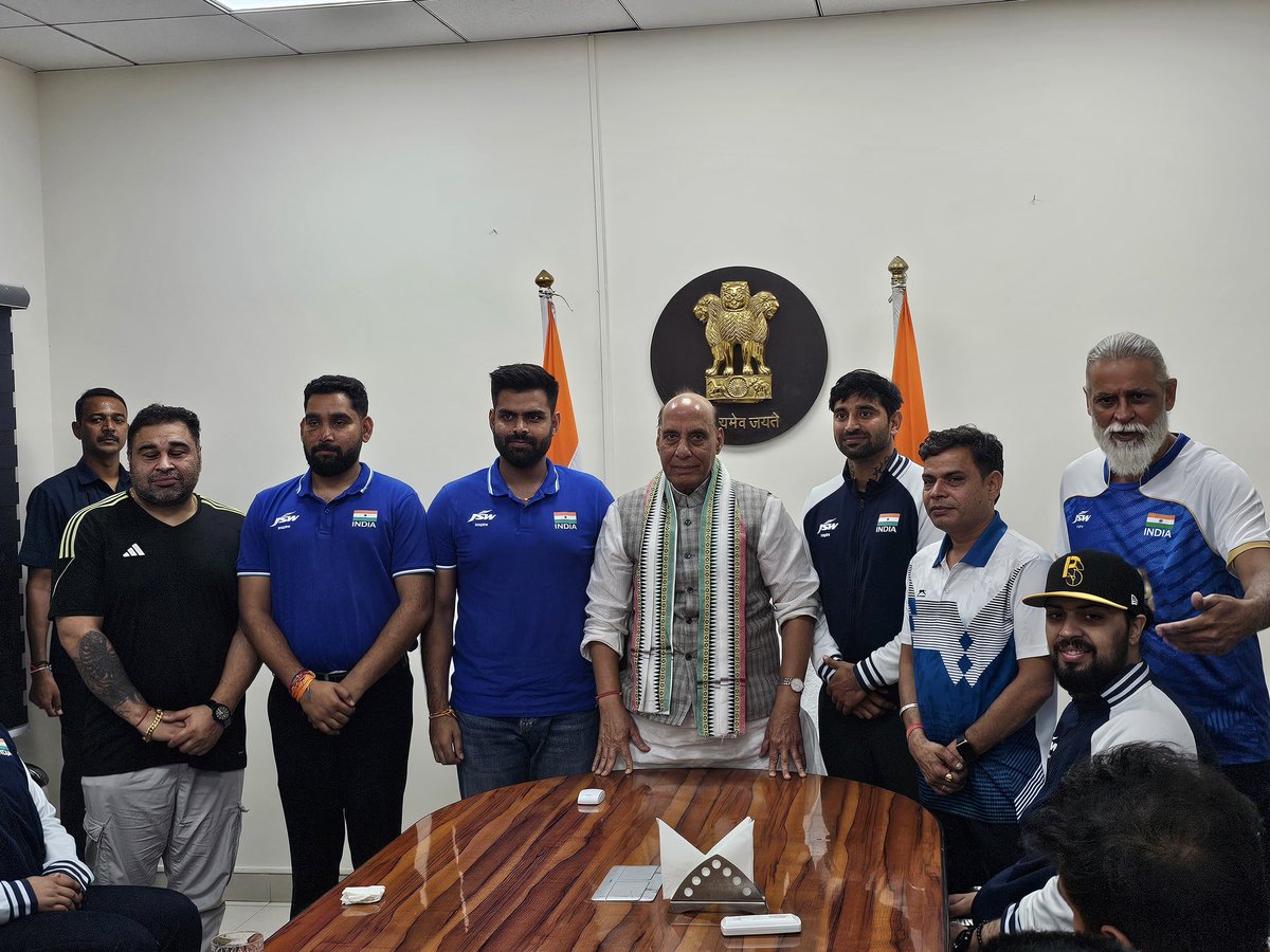 Had a delightful interaction with the special athletes who brought glory to India during Paralympics 2024 in Paris. 

This year Indian athletes brought home 29 medals in total, the best medals tally for our country at any Paralympics. This historic success was due to their