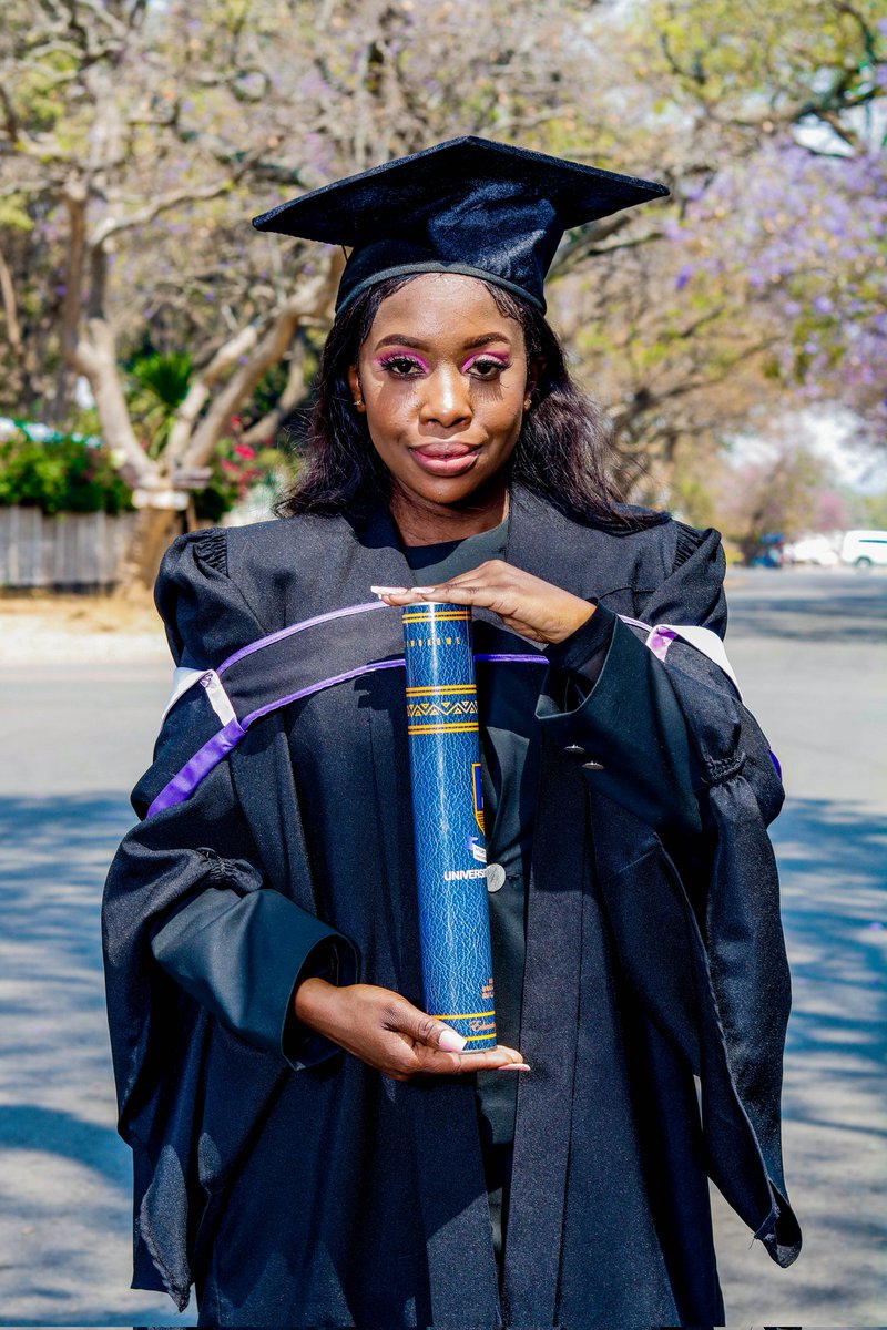 Nyarai Patience Mushoriwa (@nyariepm) on Twitter photo On Friday ,i graduated with a Masters in Constitutional and Electoral laws. Special thanks to <a href="/mbanje_tendai/">Tendai Mbanje</a> who supervised me on my dissertation topic : 'The Impact of Electoral frameworks on the Political Participation of women in Zimbabwe 2023 elections'. On Friday ,i graduated with a Masters in Constitutional and Electoral laws. Special thanks to <a href="/mbanje_tendai/">Tendai Mbanje</a> who supervised me on my dissertation topic : 'The Impact of Electoral frameworks on the Political Participation of women in Zimbabwe 2023 elections'.
