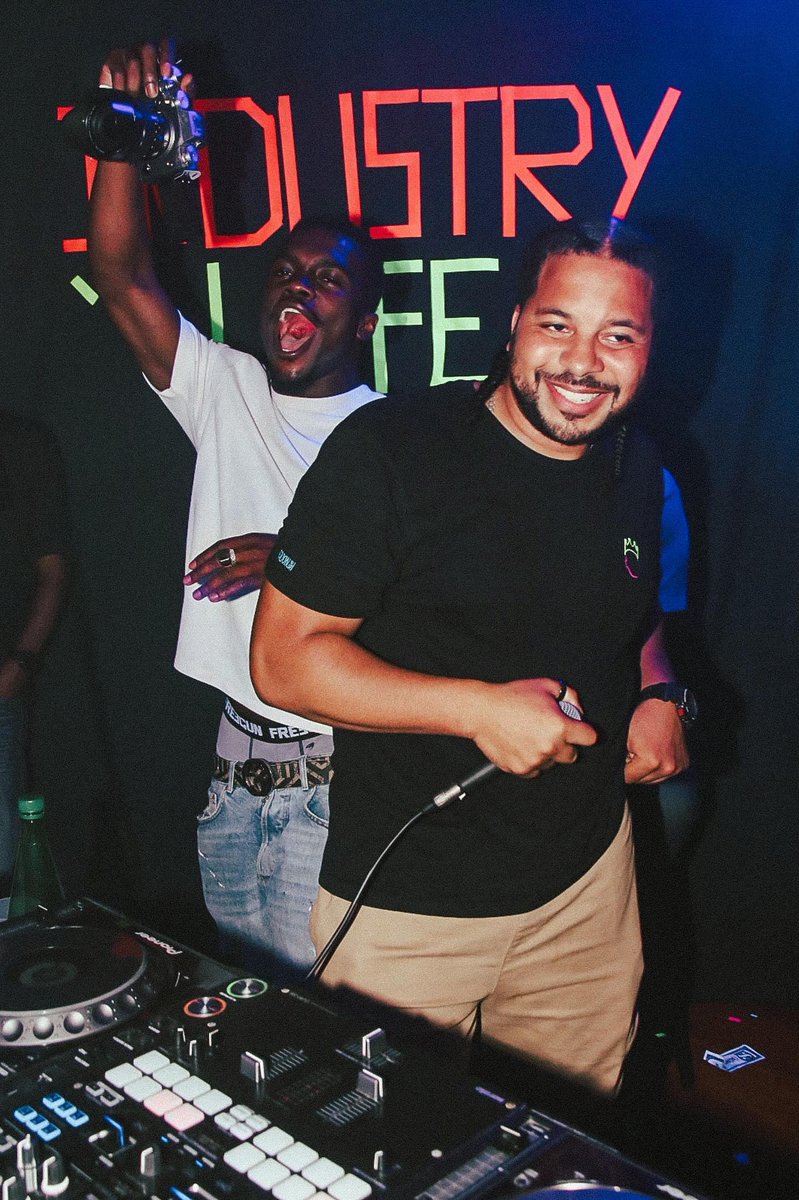 𝗜𝗚: 𝗖𝗛𝗔-𝗟𝗢𝗪3 tweet media