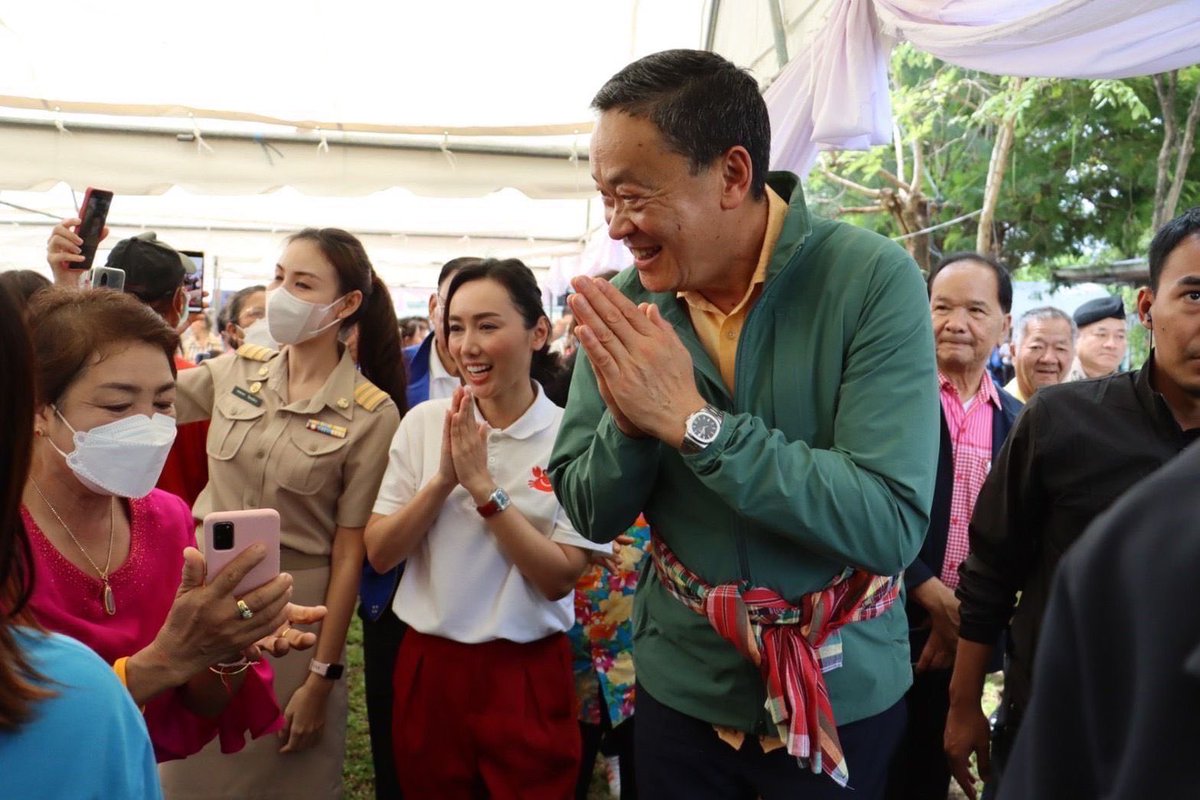 Thavisin's tweet image. ขอแสดงความยินดีกับคุณจเด็ศ จันทรา ที่ชนะการเลือกตั้งซ่อม สส. พิษณุโลก เขต 1 และเป็นการชนะการเลือกตั้งครั้งแรกในรอบ 23 ปีของพรรคเพื่อไทยในเขตนี้ 

ผมต้องให้เครดิตการทำงานอย่างหนักของทั้งคุณบู้ และทีมหาเสียงของพรรคเพื่อไทยนำโดยนายกฯแพทองธาร หัวหน้าพรรค…