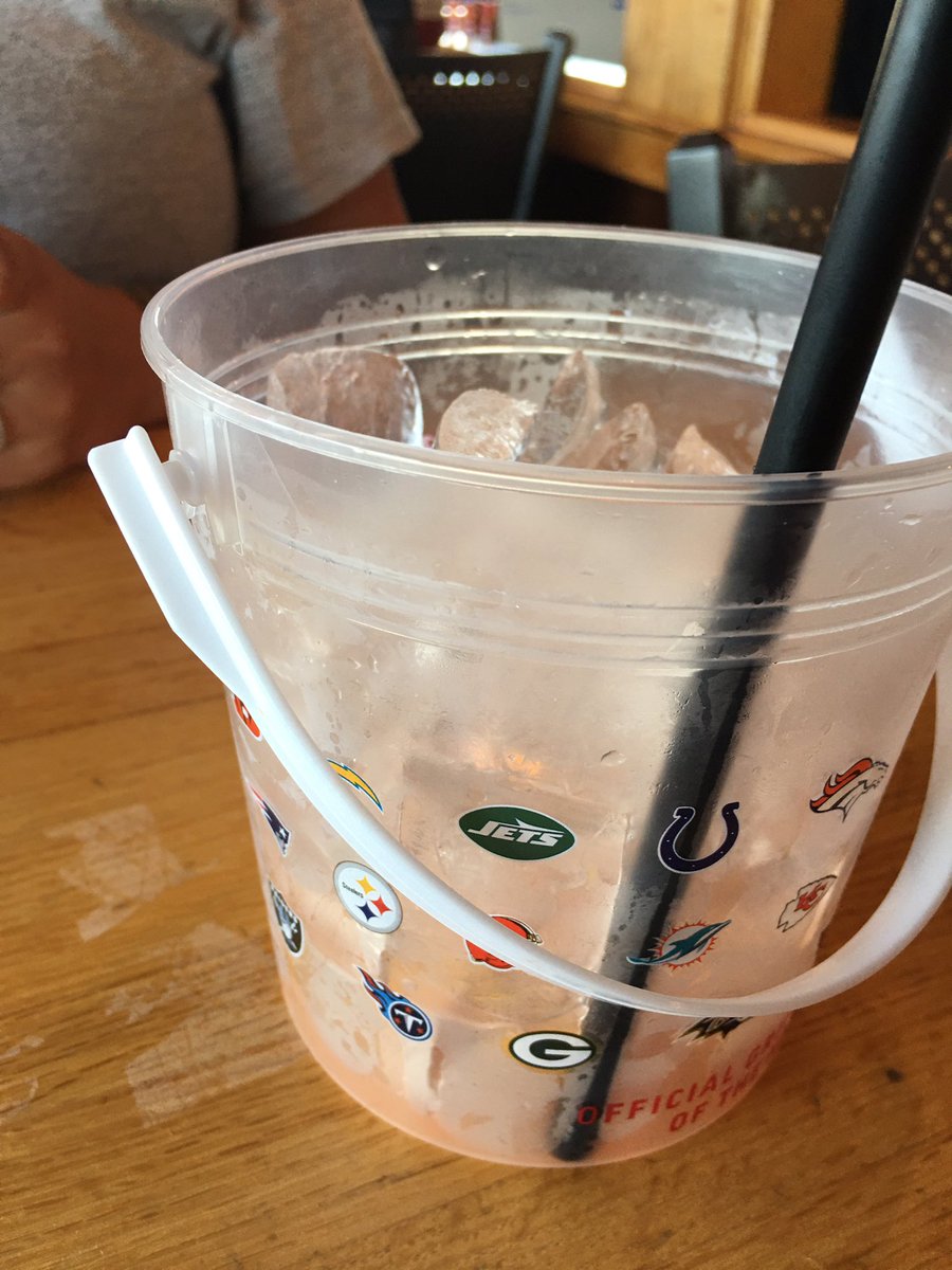 SpoonBTW's tweet image. Fuck you @Applebees
