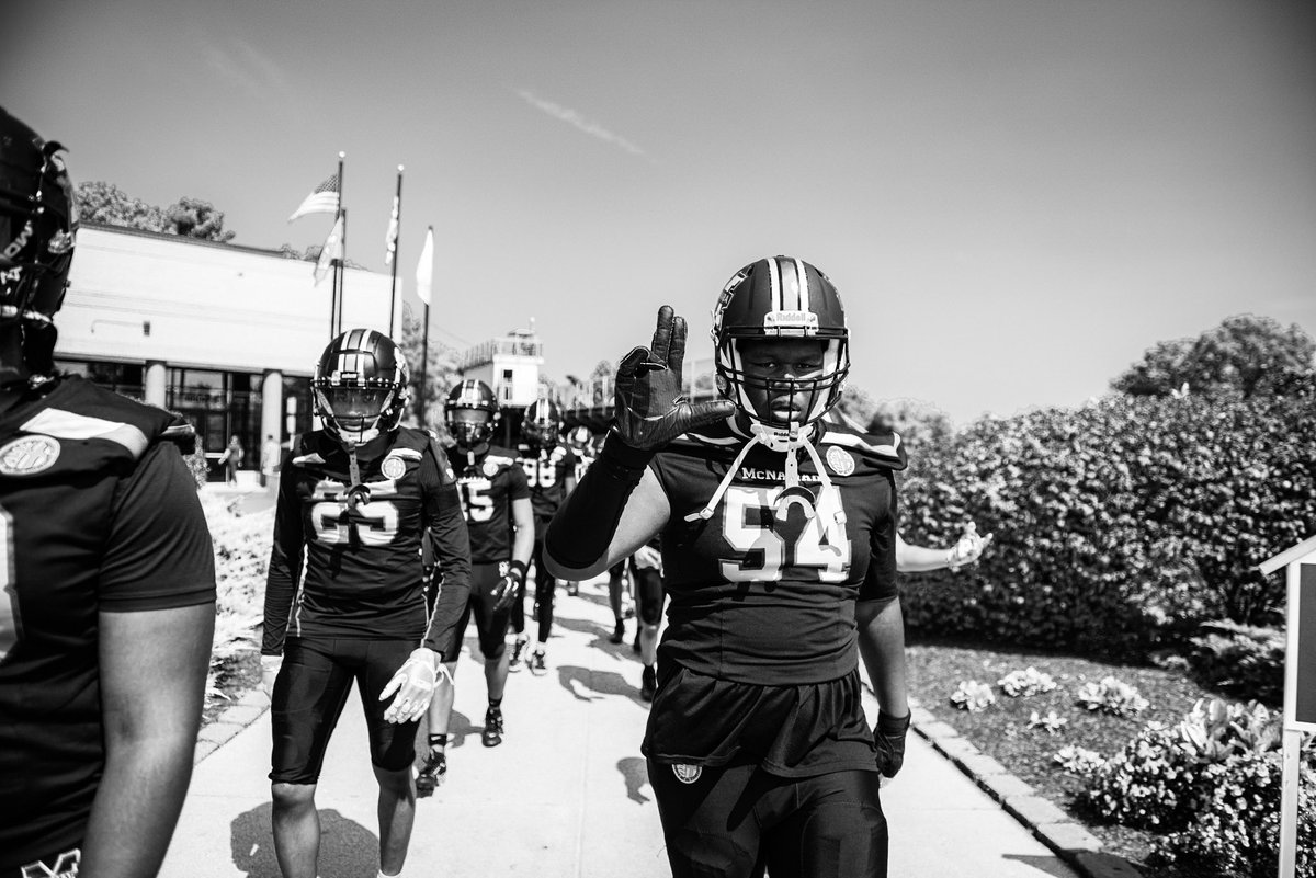 It’s a marathon, not a sprint 🏁🐎

#SaddlesUp | #StangSzn24

📸 <a href="/Younggifted24/">YGP</a>