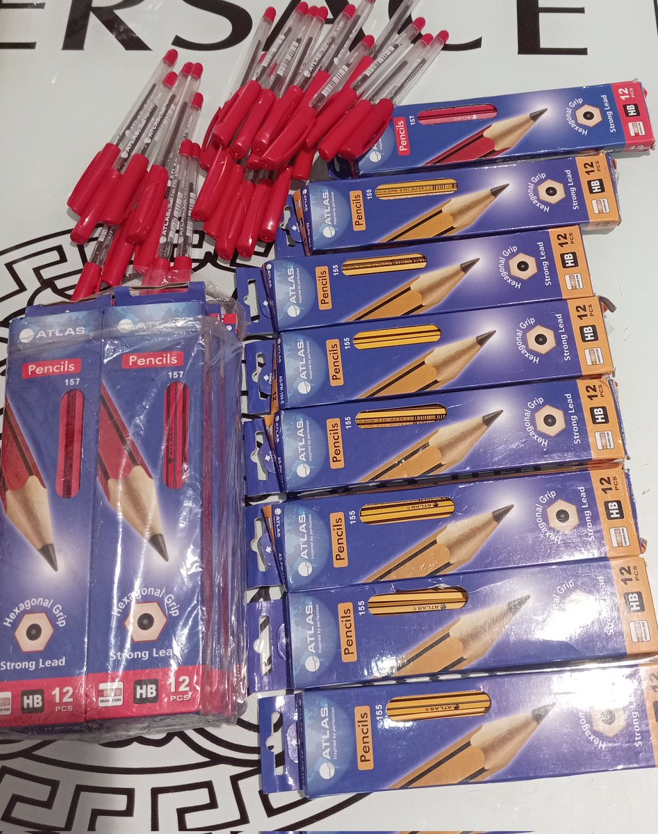 GenerationG20's tweet image. #Generation20 Nous avons reçu ce jour, de la part d'une donatrice bienveillante un lot de fournitures scolaires. Merci de se mobiliser pour aider les plus défavorisés d'entre nous. #TheChosenOne
Contact: 055696979