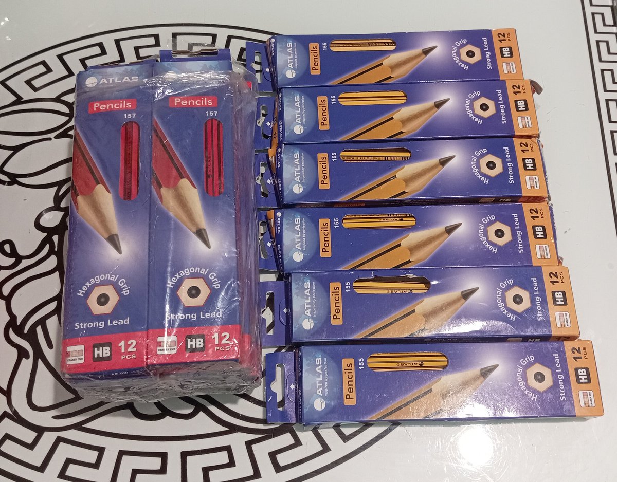 GenerationG20's tweet image. #Generation20 Nous avons reçu ce jour, de la part d'une donatrice bienveillante un lot de fournitures scolaires. Merci de se mobiliser pour aider les plus défavorisés d'entre nous. #TheChosenOne
Contact: 055696979