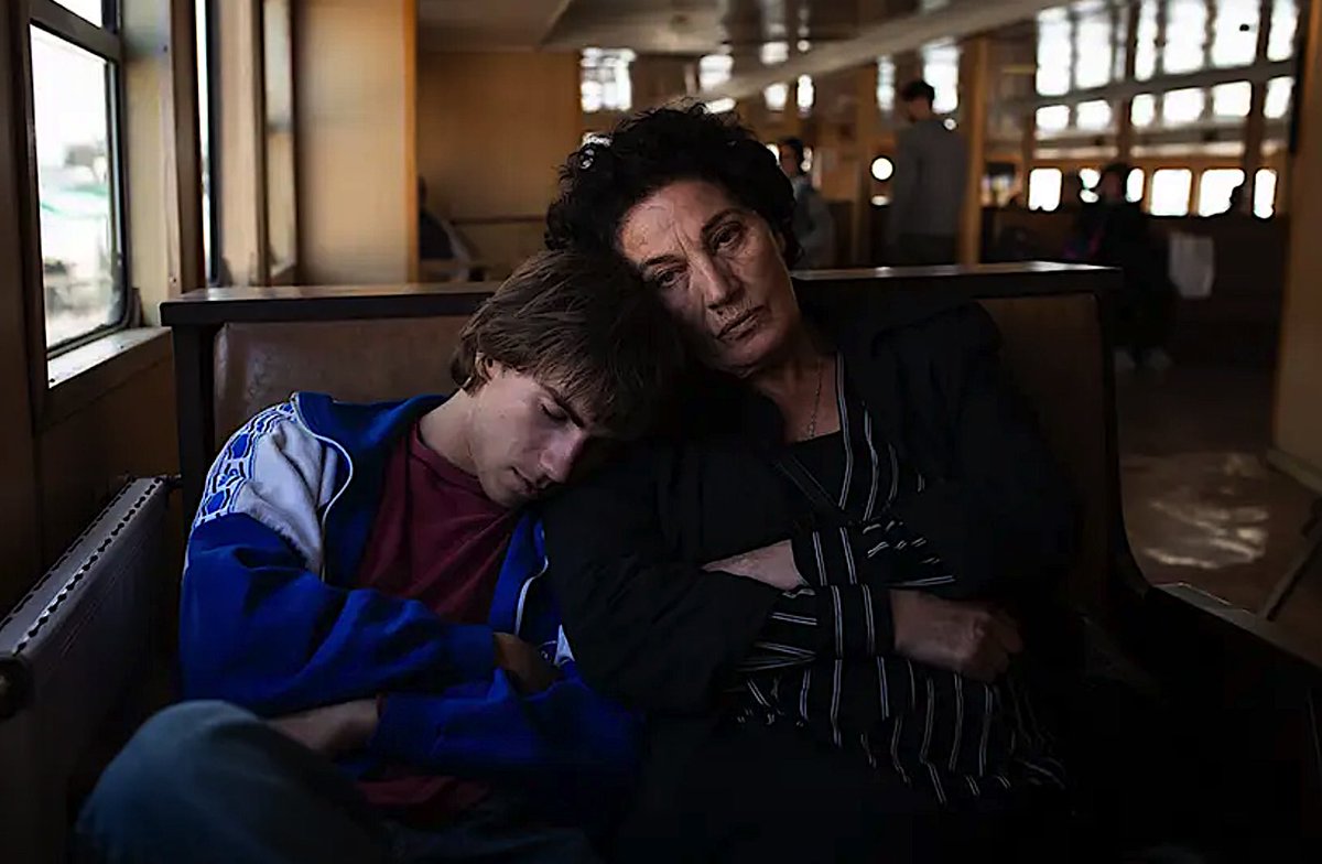 Crossing directed by Levan Akin is one of the movies of 2024 you can't miss. Every character in this, no matter how small the screen time, feels very real and it actively makes you wanna hang out with them. Every interaction in this movie just fills me with a lot of warmth.