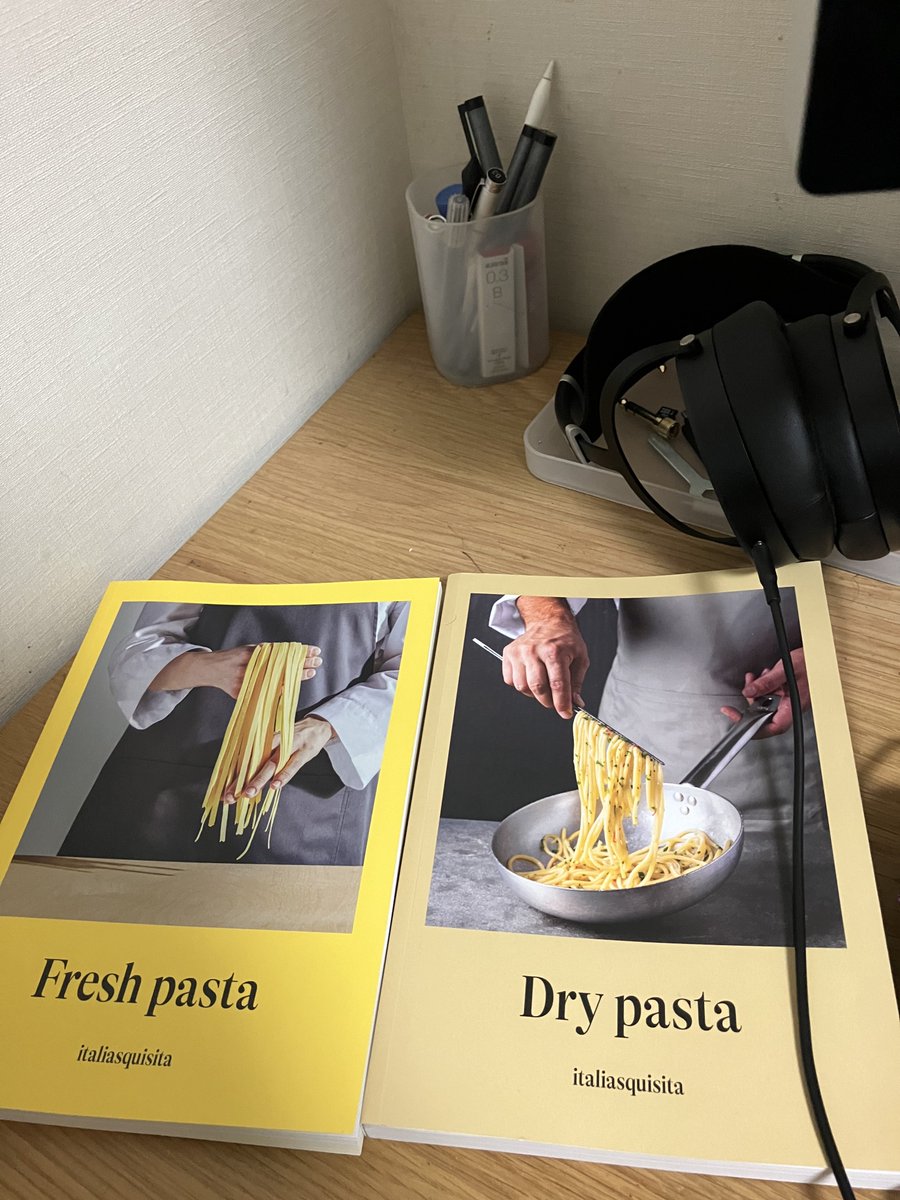 pilcrow tweet media