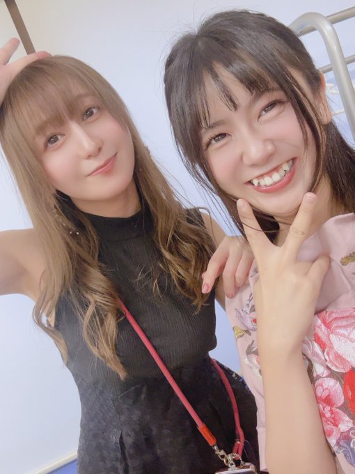 遅くなりましたがあずにゃんとのほろ酔いdeぱーりーないとにお越しくださった方々、本当にありがとうございました！！！ 酔っ払いました！！！ 楽しかった！！！！ 次は12月予定です！ ゲスト呼んじゃうぞ〜🫣🫣  またお会いしましょう🥳🥳