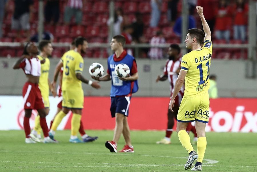 DLajudM's tweet photo. Good effort of the team, let’s keep fighting @FC_Panetolikos 🟡🔵 https://t.co/f1XtjWcOH8