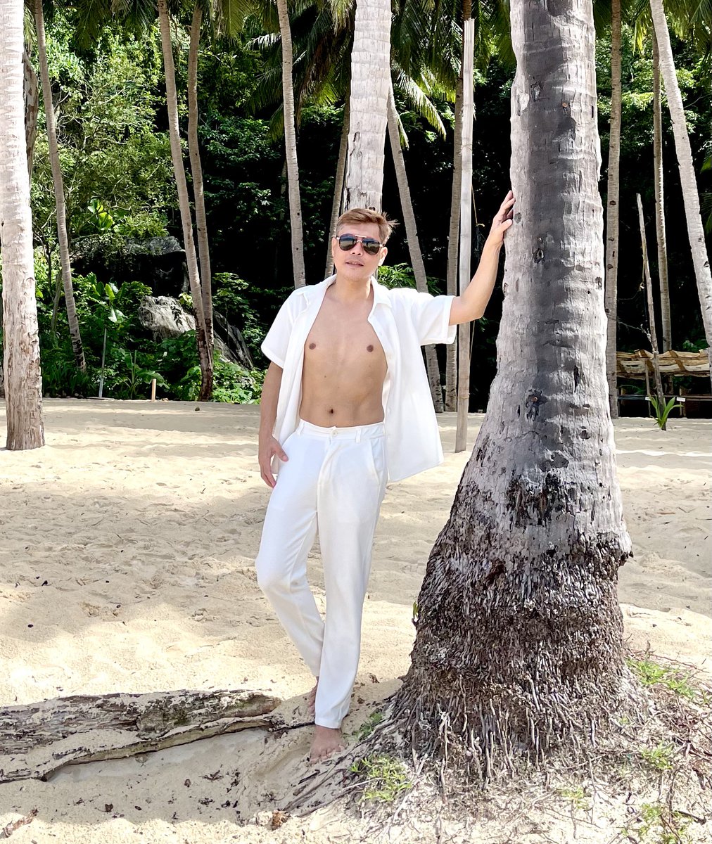 ritchie767's tweet photo. Happy Monday! 🥰 https://t.co/cX10w13ikr