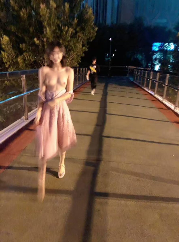 胸型不错 #露出