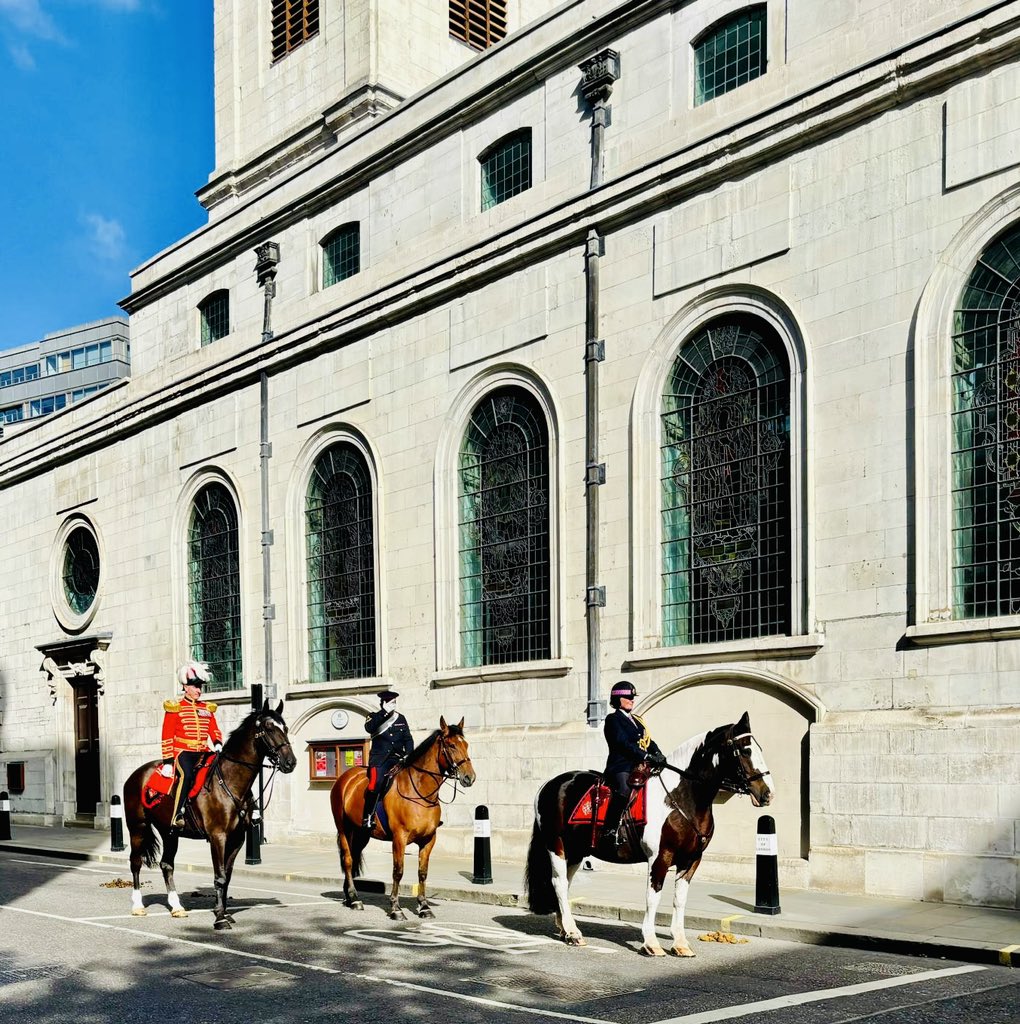 CityHorses's tweet image. #PHGilbert #PHPollard &amp;amp; #PHYonkers escorted the City Marshal in leading the @FusiliersRHQ as they exercise their right to enter the @cityoflondon #FreedomoftheCity @CityPolice @MetTaskforce