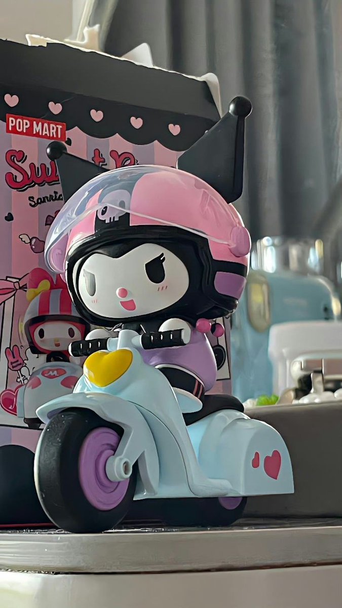 LaVogueBeau's tweet photo. ⠀⠀⠀ 
Sanrio addiction. My Melody untuk Hanna! @katastrohfe
⠀⠀⠀ https://t.co/PXVQXlVxiz