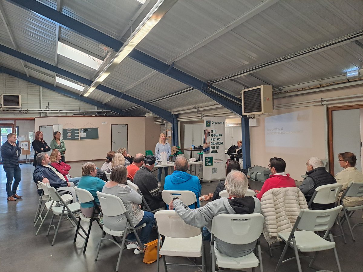 GroupamaFédé59 (@groupamafd59) on Twitter photo Une fierté de pouvoir former aux "gestes qui sauvent" les bénévoles des <a href="/restosducoeur/">Les Restos du Coeur</a> sur l'antenne de Saint-Amand-les Eaux.
<a href="/LaVieGroupama/">La Vie Mutualiste Groupama</a> <a href="/vincent_lizet/">Vincent Lizet GNE</a> <a href="/DutoitPatricia/">DUTOIT Patricia</a> Une fierté de pouvoir former aux "gestes qui sauvent" les bénévoles des <a href="/restosducoeur/">Les Restos du Coeur</a> sur l'antenne de Saint-Amand-les Eaux.
<a href="/LaVieGroupama/">La Vie Mutualiste Groupama</a> <a href="/vincent_lizet/">Vincent Lizet GNE</a> <a href="/DutoitPatricia/">DUTOIT Patricia</a>