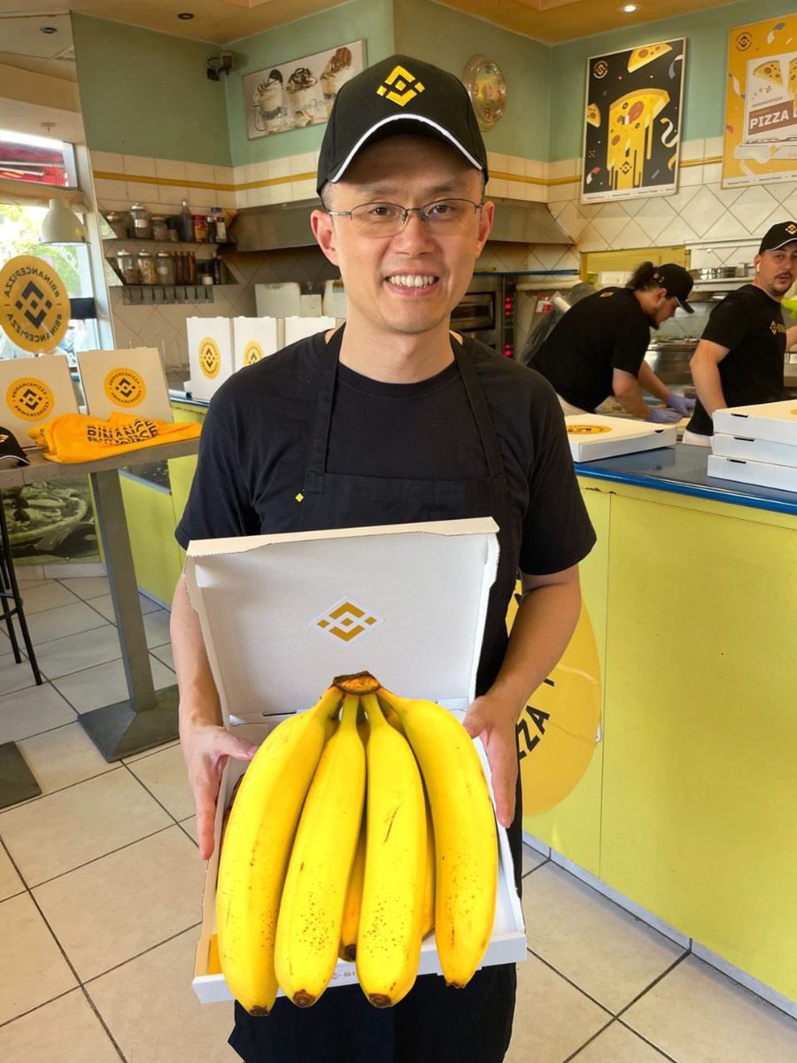 jdale19's tweet image. I heard his first stop is the grocery store, then hardware store. Where will he tape em? 🍌

$BTW #operationtape