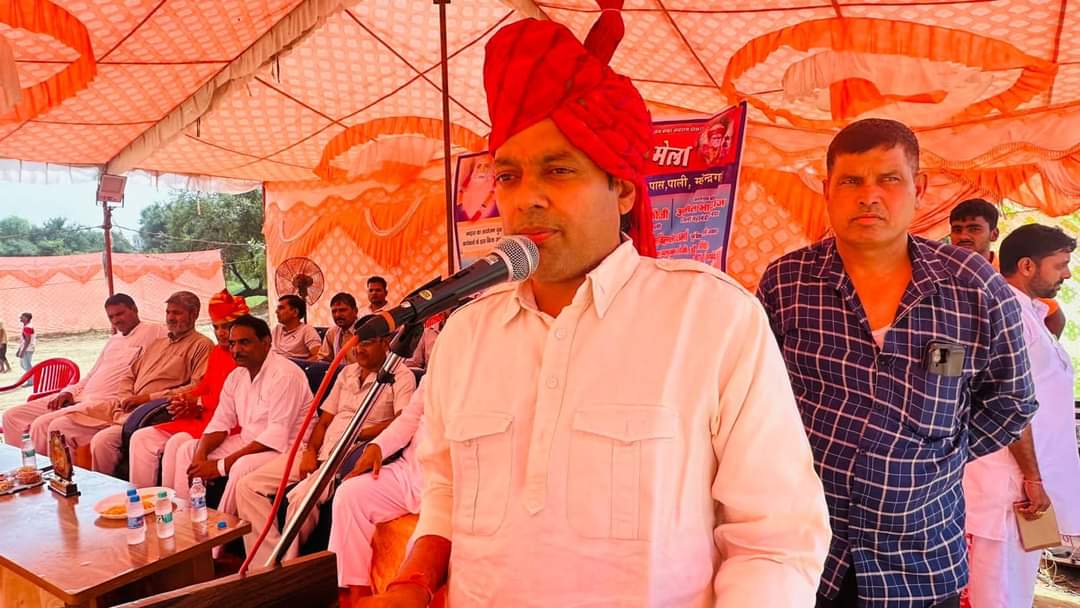 RJPsTeam's tweet photo. महेंद्रगढ़ विधानसभा क्षेत्र से राजपा(सत्य) के उम्मीदवार श्री राकेश तंवर जी ने महेंद्रगढ़ के विभिन्न हिस्सों में जनसंपर्क किया।।
#महेंद्रगढ़_विधानसभा #RJPsatya https://t.co/QsukFE4LPZ