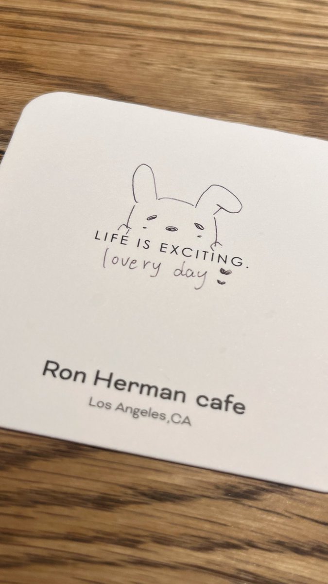 UraraAkinaga106's tweet photo. コースターが可愛かった🐰
#RonHermancafe
#福岡カフェ https://t.co/XfboJrSAoT