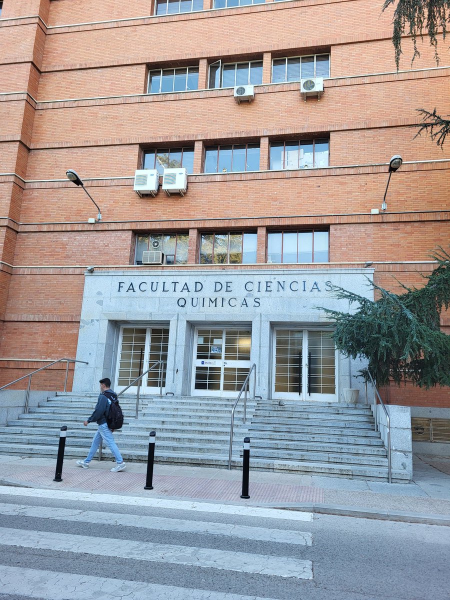 Gabriel_Sev6's tweet photo. First day in Madrid. Looking for new adventures!! https://t.co/IbA5Sls9X2