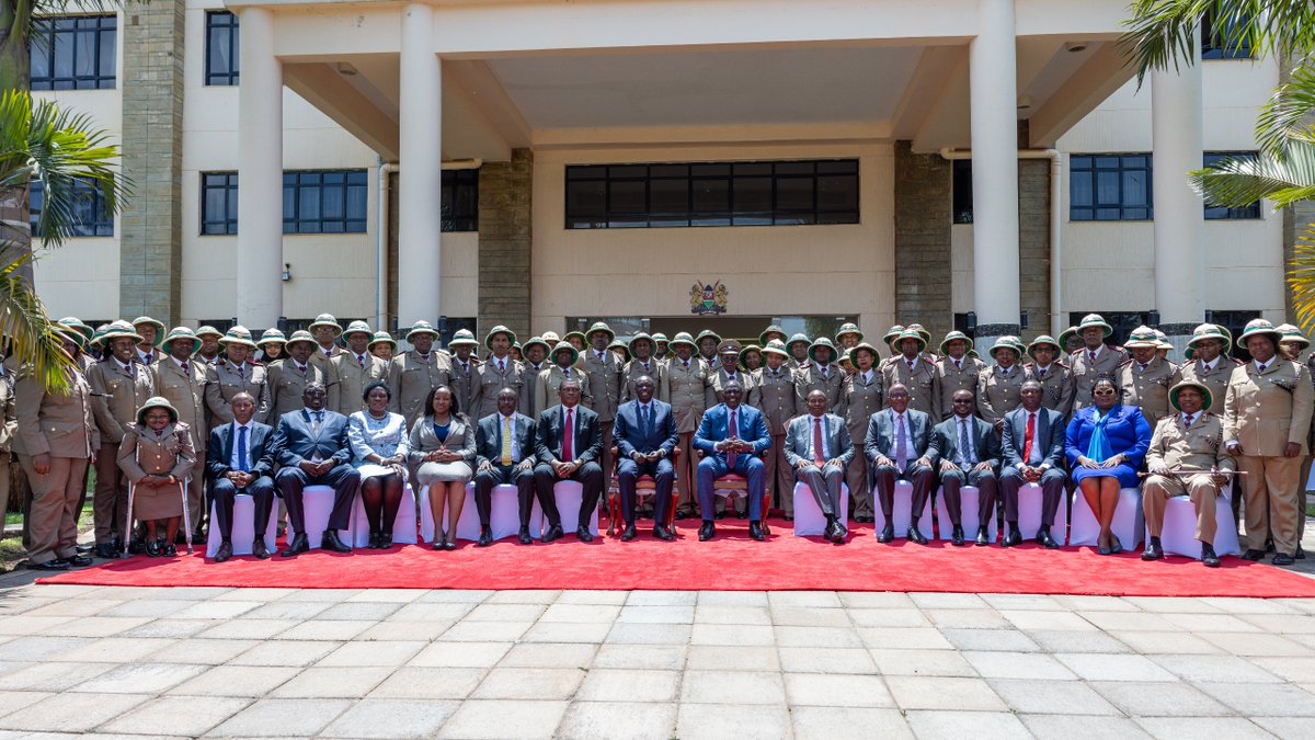 WilliamsRuto's tweet photo. The adoption of a multi-agency approach in the implementation of the Climate WorX programme will enhance our efforts to restore our environmental ecosystem. The goal is to ensure that Nairobi, which is not only our capital city, but also the world's environmental headquarters, remains green, clean and leads the way in conservation.

During a meeting with National Government Administration Officers from Nairobi County, Kenya School of Government in Lower Kabete.