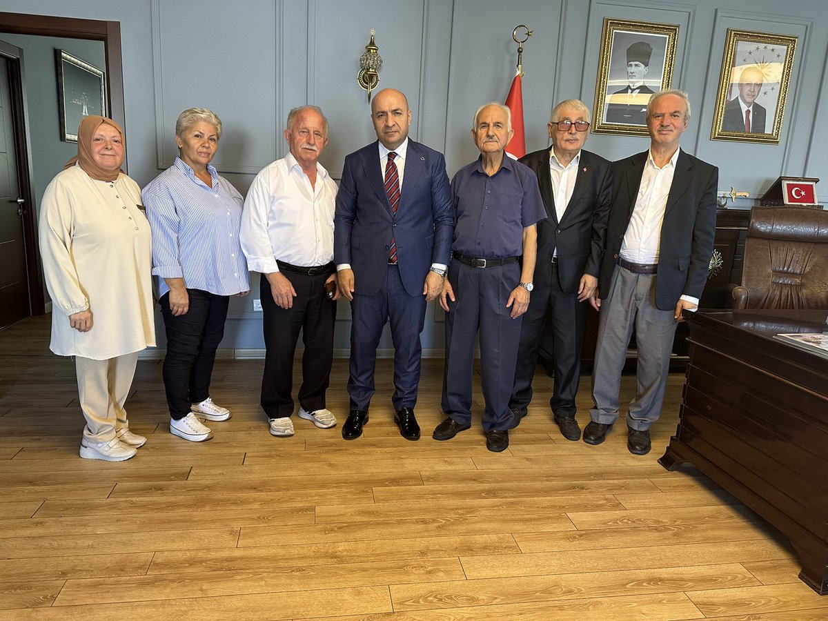 Ak partili yaşlılar komisyonu ilçe başkanı ve yönetimine nazik ziyaretleri için teşekkür ediyorum…