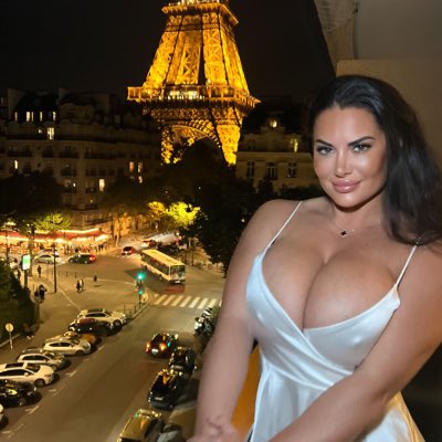 Watch 🔥Sophie_Lawson_xx🔥's leaked NSFW photo on TwXstars