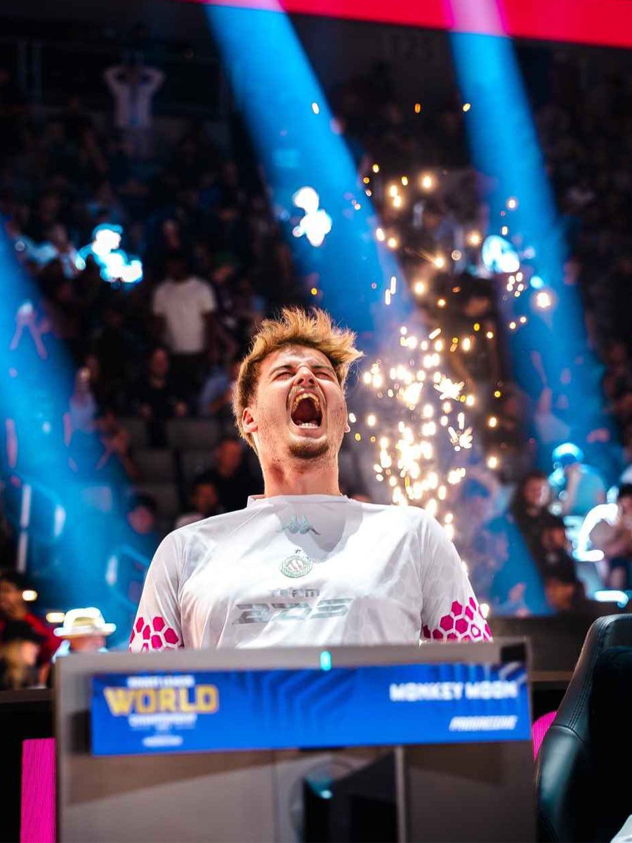 ShiftersGG's tweet photo. The Greatest Of All Time 🐐

🏆🏆 2x World Champion
🏆 1x Esports World Cup Champion
🏆 4x Major Champion
🏆 10x Regional Champion