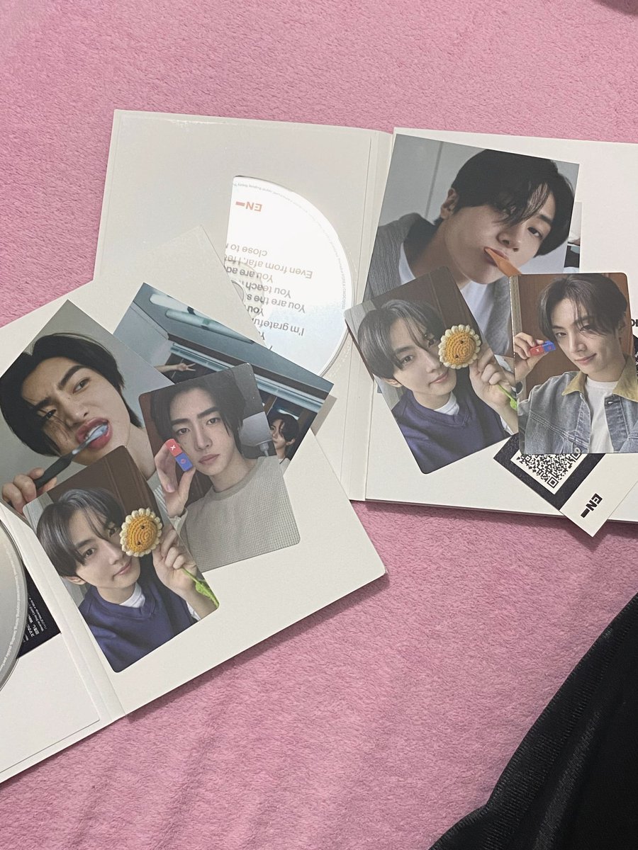 1hschi's tweet photo. ⋆༶⋆ #aericartz_feedbacks 

:.｡. hiii~ ru (engene ver.) albums arrived safely po! thank you for the smooth transaction!  ᡣ𐭩
 
@aeri_cartz https://t.co/FCmLYxYWEi