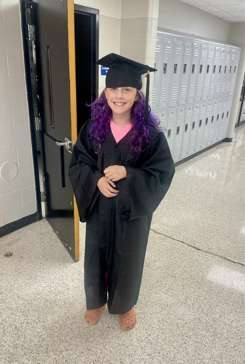 Bellevue Middle School tweet media