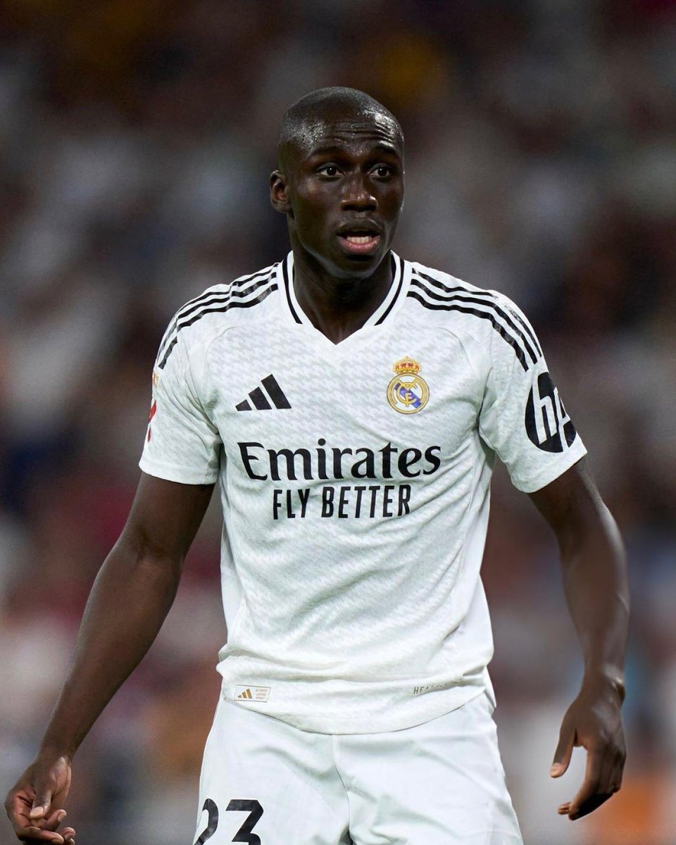realfrance_fr's tweet photo. 🚨 L'annonce de la prolongation de Mendy serait imminente ! Sa prolongation serait de 2 ans supplémentaires ✅ 

@jfelixdiaz https://t.co/rycKbglusa