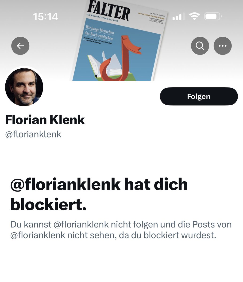 Er hat eine Dachgeschosseigentumswohnung: