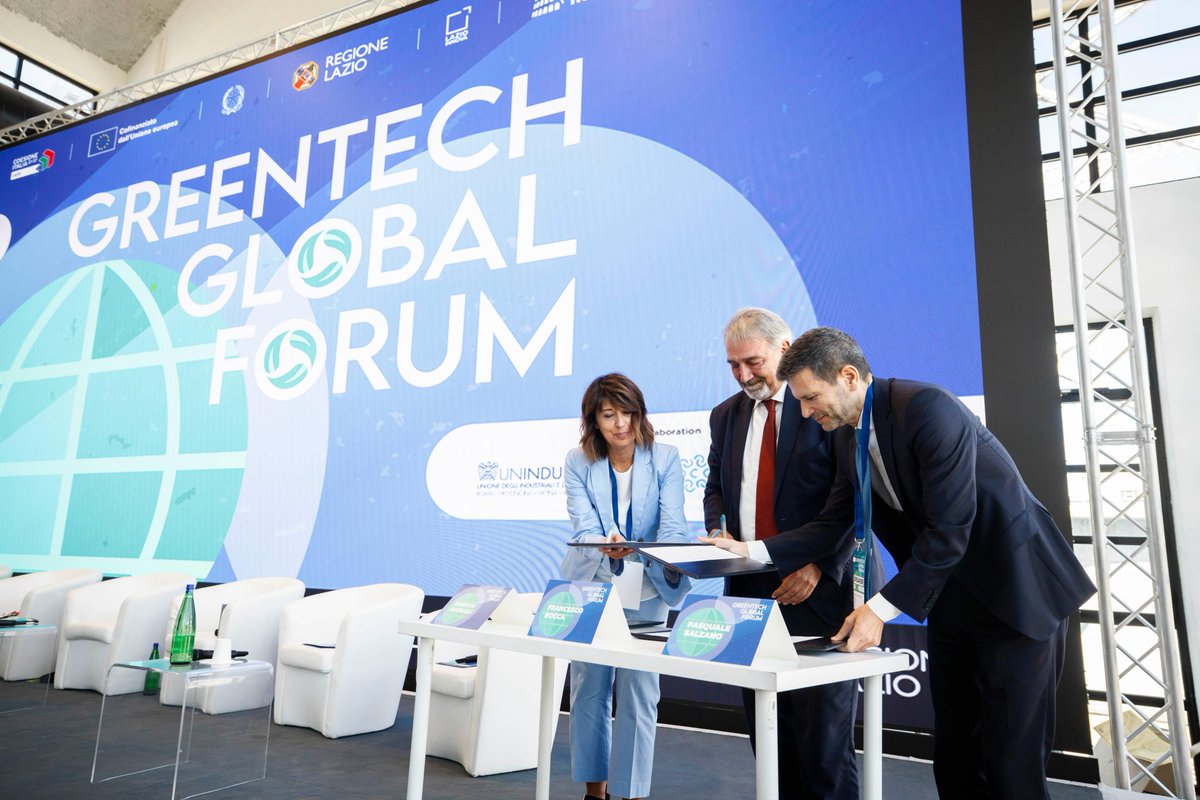 LazioInnova's tweet image. 🌍 Inizia oggi il GreenTech Global Forum 2024! 🌍
Oggi 16 settembre e domani, 17 settembre, le aziende avranno l&apos;opportunità di brillare sul palcoscenico internazionale! 🌟
Scopri di più👇
lazioinnova.it/news/aperto-il…

#GreenTech2024 #sostenibilità #prfesrlazio @RegioneLazio
