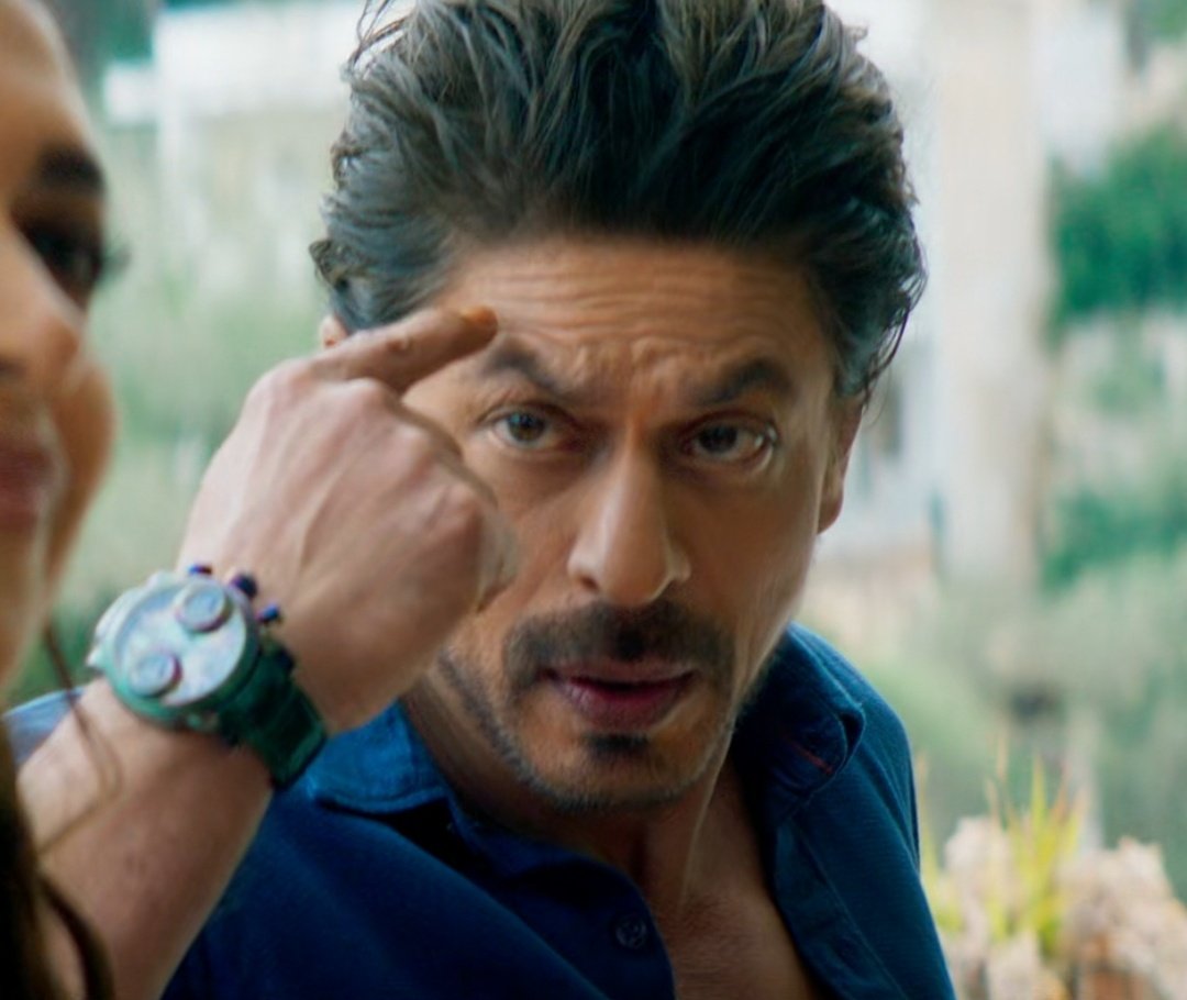 SrksNeighbour's tweet photo. Pathaan The Hunter ⚡⚡ https://t.co/tz2puQtfBW