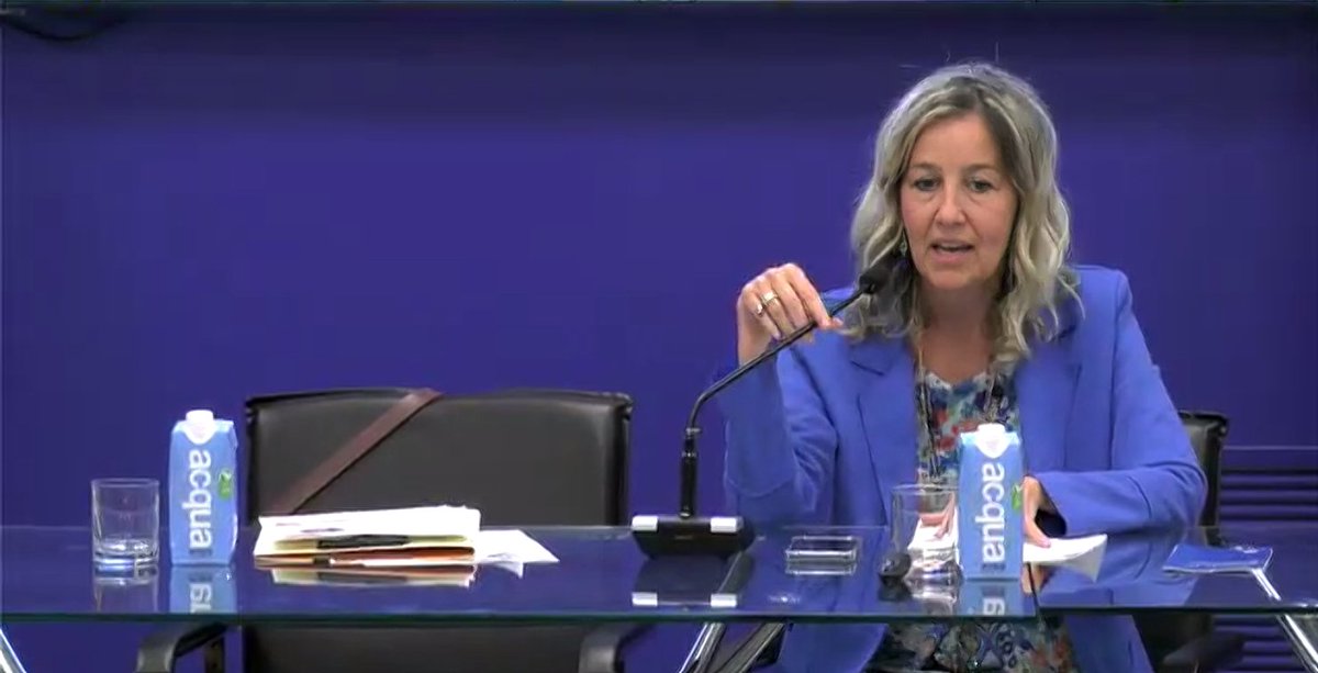 favo_it's tweet photo. Comincia l'evento finale del progetto 'Per Mano 4'.
Il Direttore di FAVO @laudelcam introduce i lavori: "Il Progetto #PerMano è per noi ben più di un progetto. Ringrazio con il cuore lo staff di FAVO, che lo ha seguito con passione." https://t.co/6NjJOkkGKR