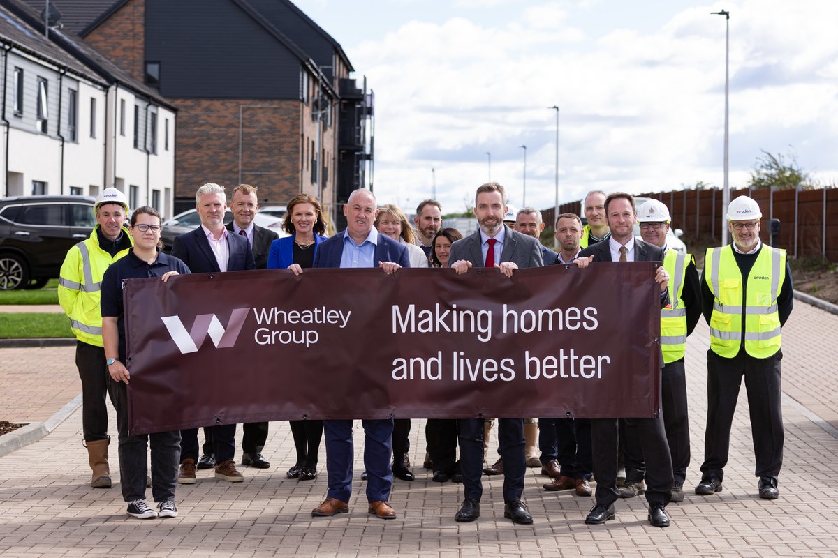 Wheatley Group has marked a major milestone after completing its 7000th affordable new-build home.

Housing Minister <a href="/PaulMcLennan7/">Paul McLennan - MSP for East Lothian</a>  was welcomed to West Craigs in Edinburgh to meet the tenant who moved into the landmark home. <a href="/scotgov/">Scottish Government</a>

lowtherhomes.com/about-us/media…