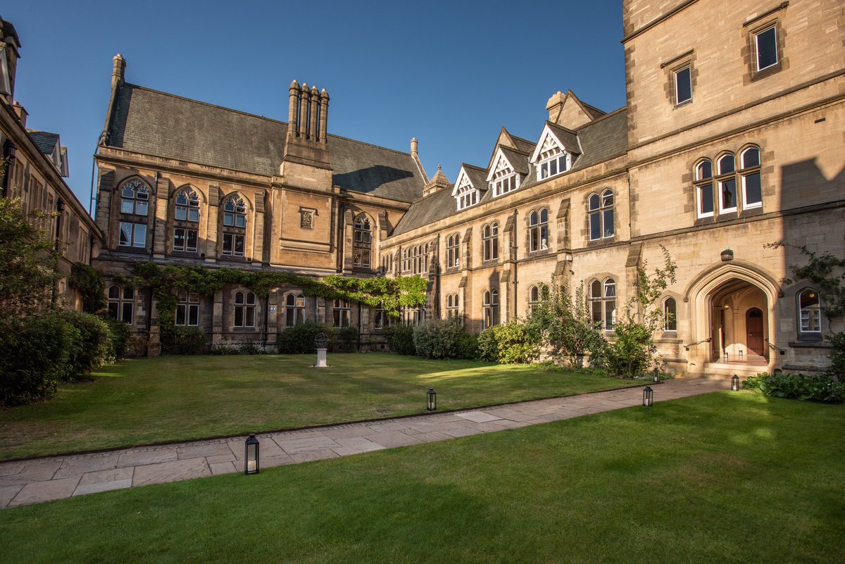 Harris Manchester (@hmcoxford) on Twitter photo We loved meeting so many people for #OxfordOpenDoors over the weekend - we had 1001 visitors! Grateful thanks to all those who came, & all those who volunteered as hosts. <a href="/OxfordPresTrust/">Oxford Preservation Trust</a>
📷@johncairnsphoto We loved meeting so many people for #OxfordOpenDoors over the weekend - we had 1001 visitors! Grateful thanks to all those who came, & all those who volunteered as hosts. <a href="/OxfordPresTrust/">Oxford Preservation Trust</a>
📷@johncairnsphoto