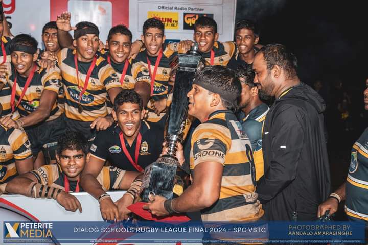 MeleezaR's tweet photo. Praises to the Lord! ❤️

Congratulations, #SPC #Peterite Rugby Team for being absolutely brilliant! What a season...🏉⭐ #DoubleChampions and #Isipathana for winning the President's Trophy, concluding the season for #2024 

Proud of you, Malli...(#17 of #SPC) All the best! 🤍 https://t.co/coYqJVeJOI