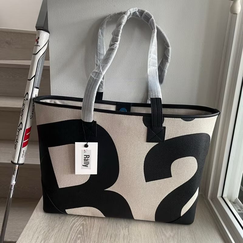 ลองดู กระเป๋า Rally Tote คอลเลคชั่นใหม่ล่าสุด งาน 1:1  s.shopee.co.th/50GK431wlk?sha…

#กระเป๋า #กระเป๋าสะพายข้าง #กระเป๋า #กระเป๋าแฟชั่น #กระเป๋าผู้หญิง