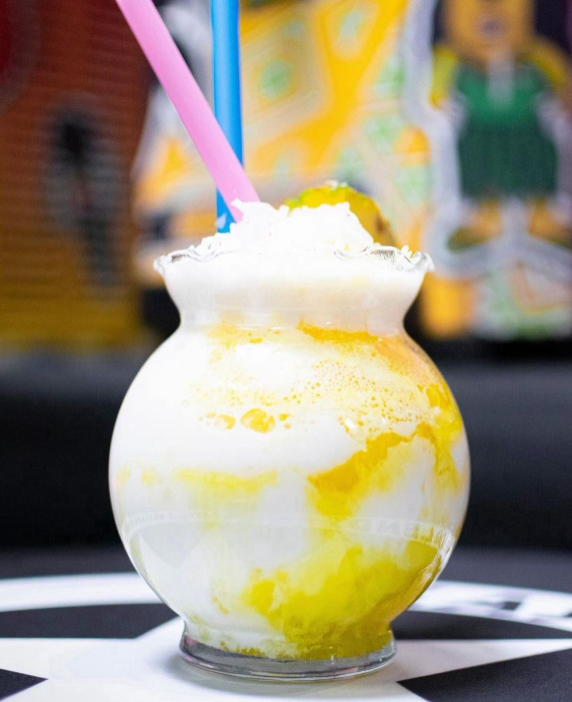 TexasBlends's tweet photo. Cream Daiquiris!
Soft Serve Vanilla Ice Cream + Daiquiris 🍦+🍹
“Texas Blends, It’s In The Mix”

#bestfrozendrinks #bestdaiquiris #bestsmoothies #bestfrozendrinks #boozy #daiquiris #daiquirishop #drinks #drinkmix #drinks2go #drinkstogo #frozendrinks #fruitmix #flip #icecream #itsinthemix #margaritas #premiumfruitmix #daiquiristogo #strawberry #softserve #softserveicecream #smoothies #texasblends #daiquiris #upsidedown #vanilla #vanillaicecream