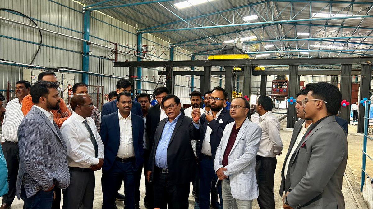 DICCIMP's tweet photo. छिंदवाड़ा में दलित उद्यमी की 10 करोड़ की फैक्ट्री का हुआ उद्घाटन
- डिक्की के संस्थापक अध्यक्ष @DrMilindKamble और #छिंदवाड़ा सांसद बंटी विवेक साहू ने किया शुभारंभ
- डिक्की के कॉर्डिनेटर नरेश पीपले ने किया समाज को गौरांवित
- डिक्की के प्रयासों से समावेशी विकास को मिल रहा बल https://t.co/D7SqDIin4G